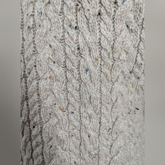 Aran Mur Irish Knit Merino Wool Zippered Cardigan. - Picture 4 of 11